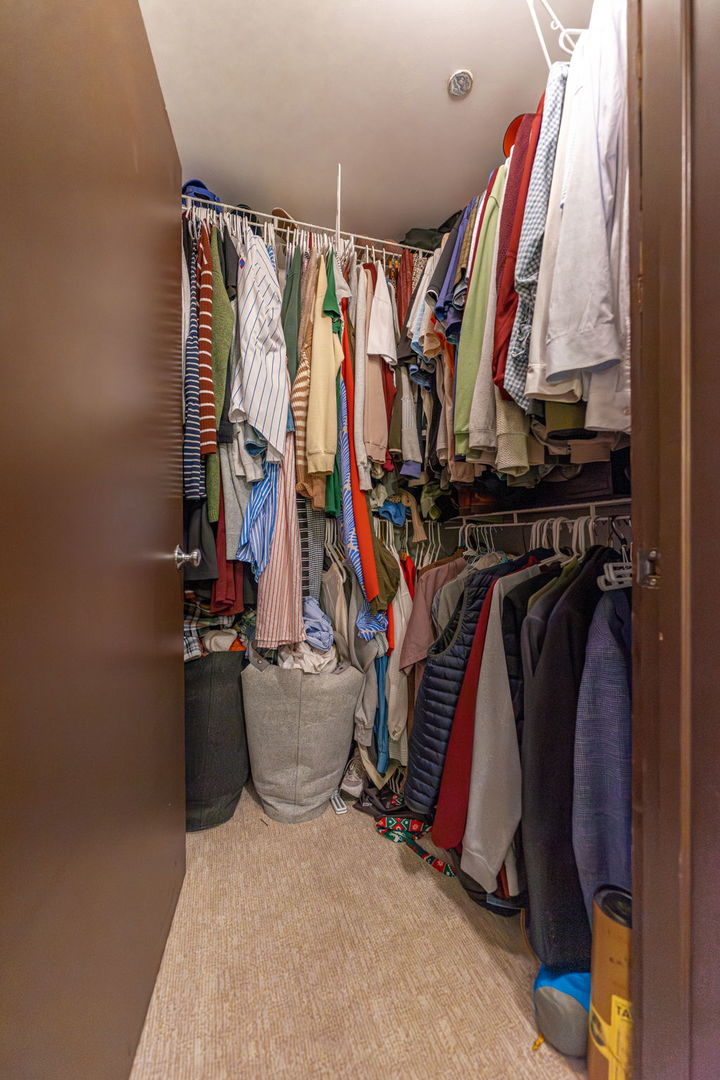 3133 N LAKEWOOD Avenue #2E, Chicago, IL 60657