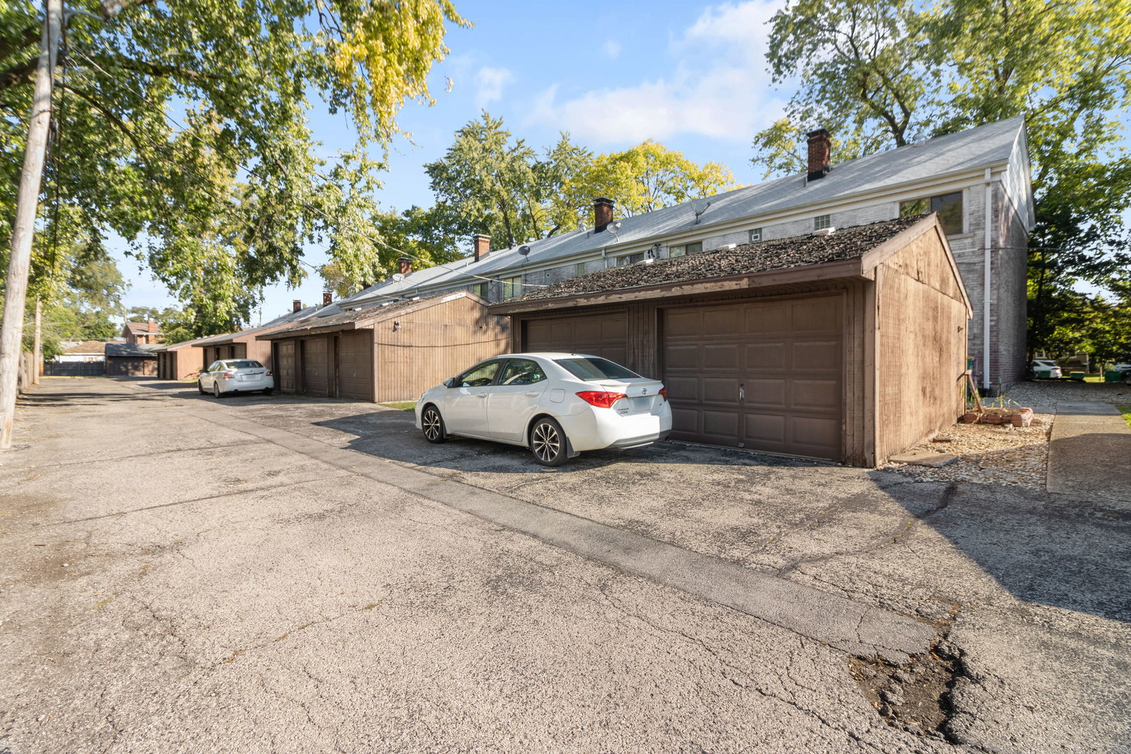 913 N Raynor Avenue, Joliet, IL 60435