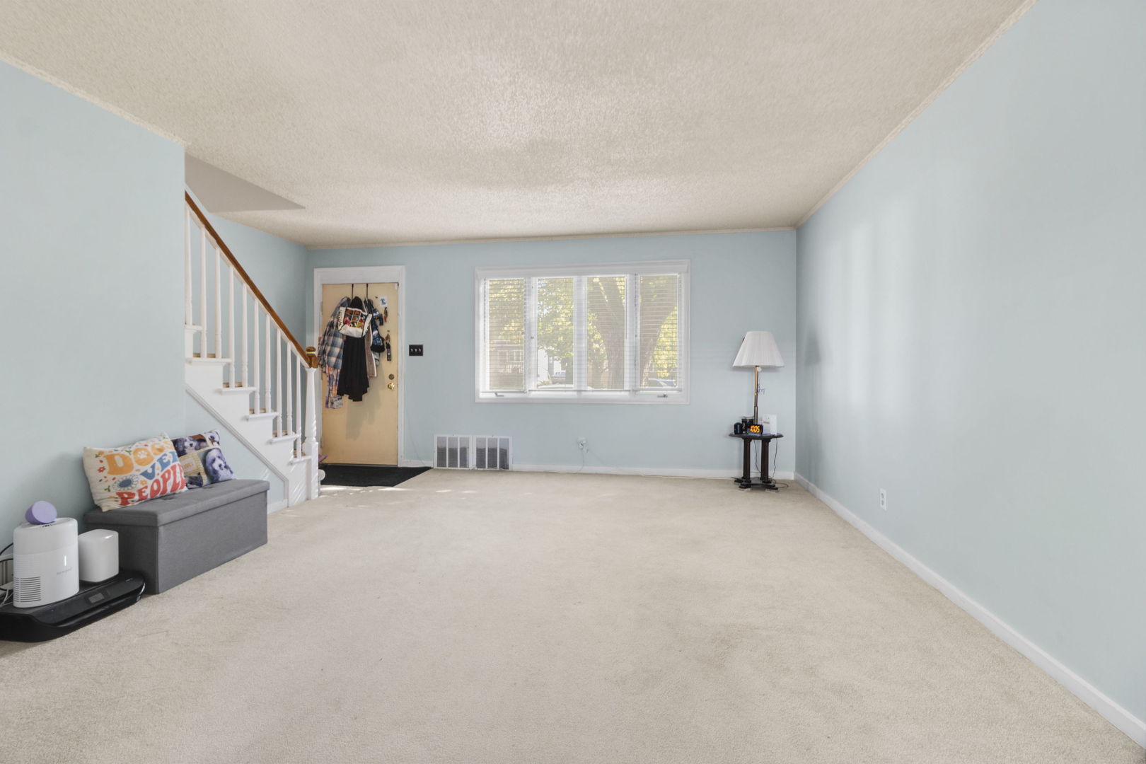 913 N Raynor Avenue, Joliet, IL 60435