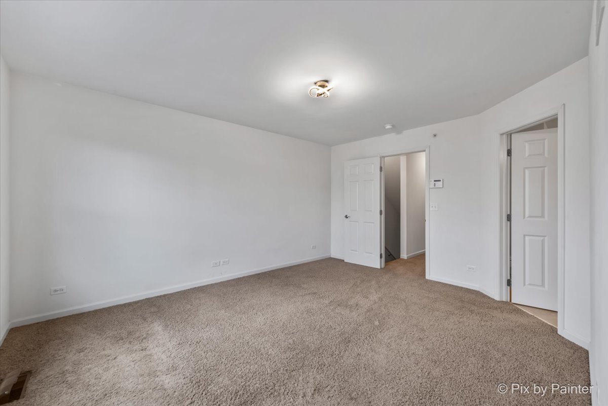 307 Narragansett Avenue, Morton Grove, IL 60053