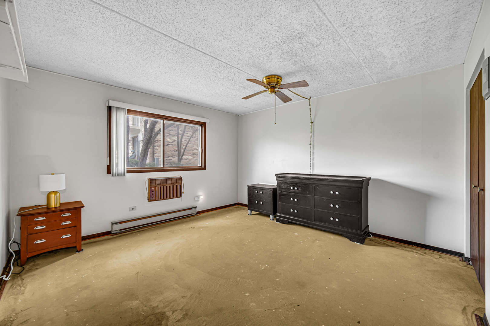 342 Klein Creek Court #342A, Carol Stream, IL 60188