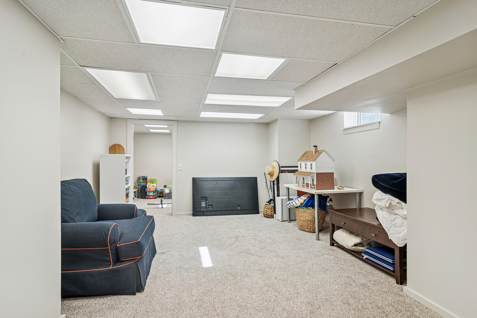 856 Oakwood Avenue, Lake Forest, IL 60045