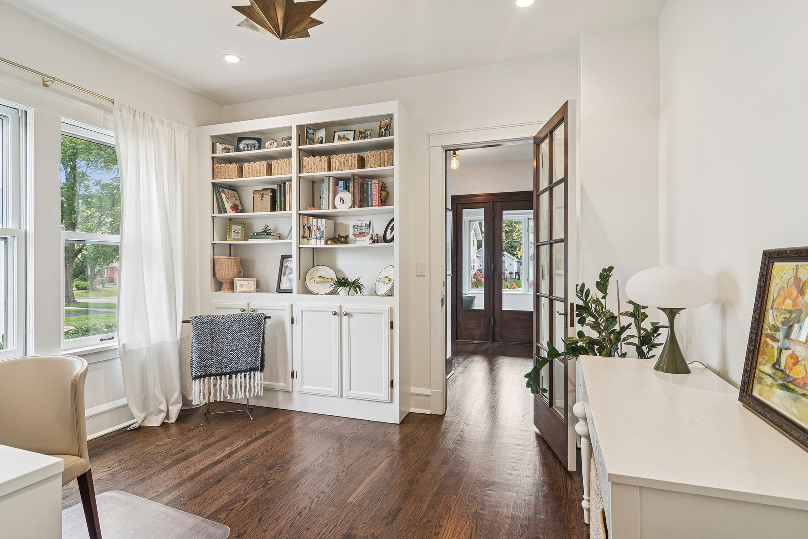 856 Oakwood Avenue, Lake Forest, IL 60045