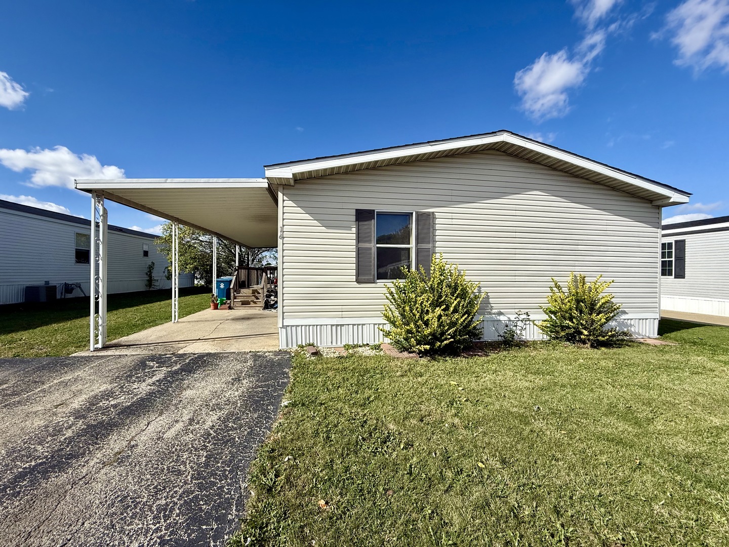 14 Saint Michaels Drive, Bourbonnais, IL 60914