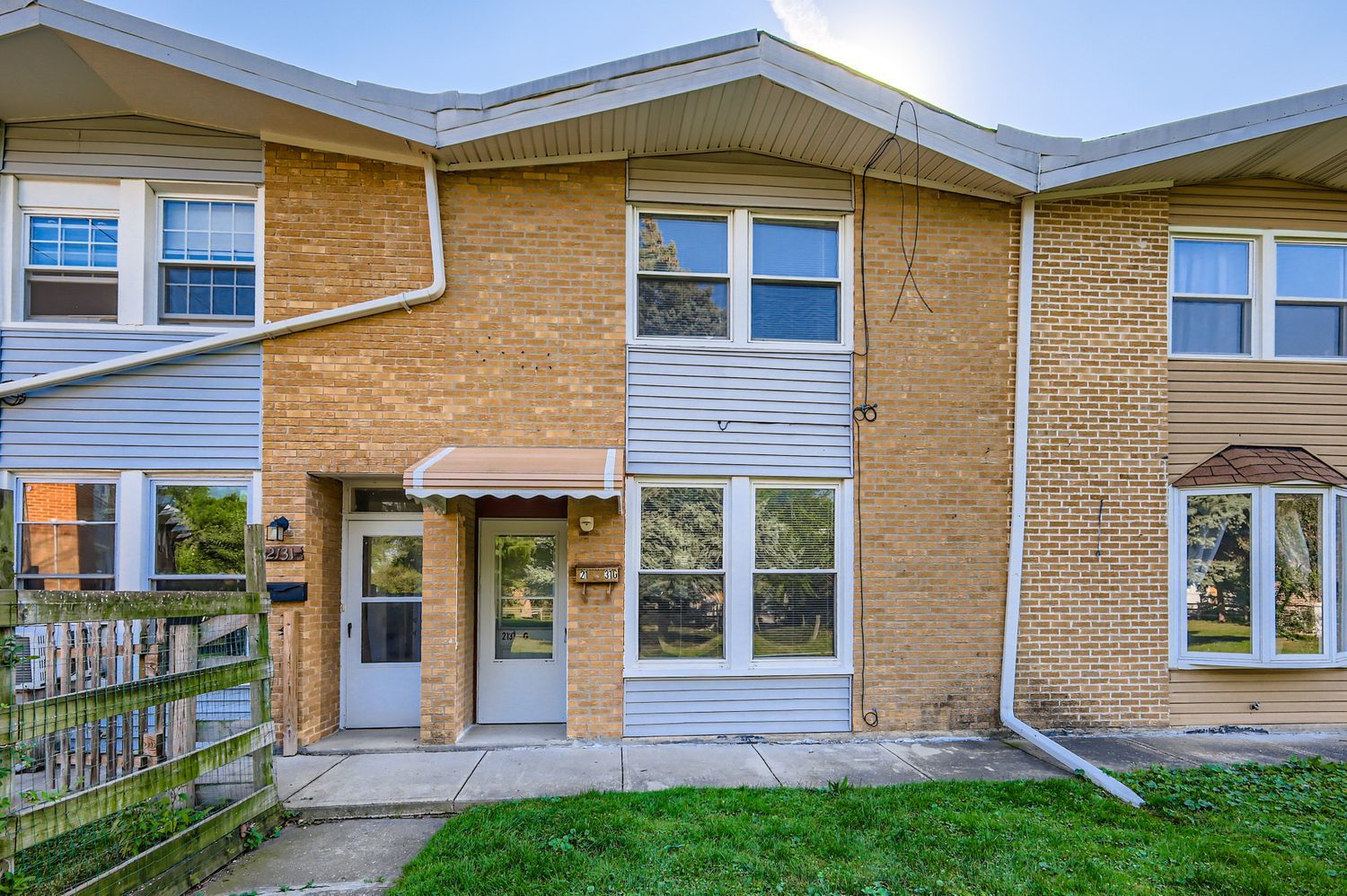 2131 Ash Street #G, Des Plaines, IL 60018