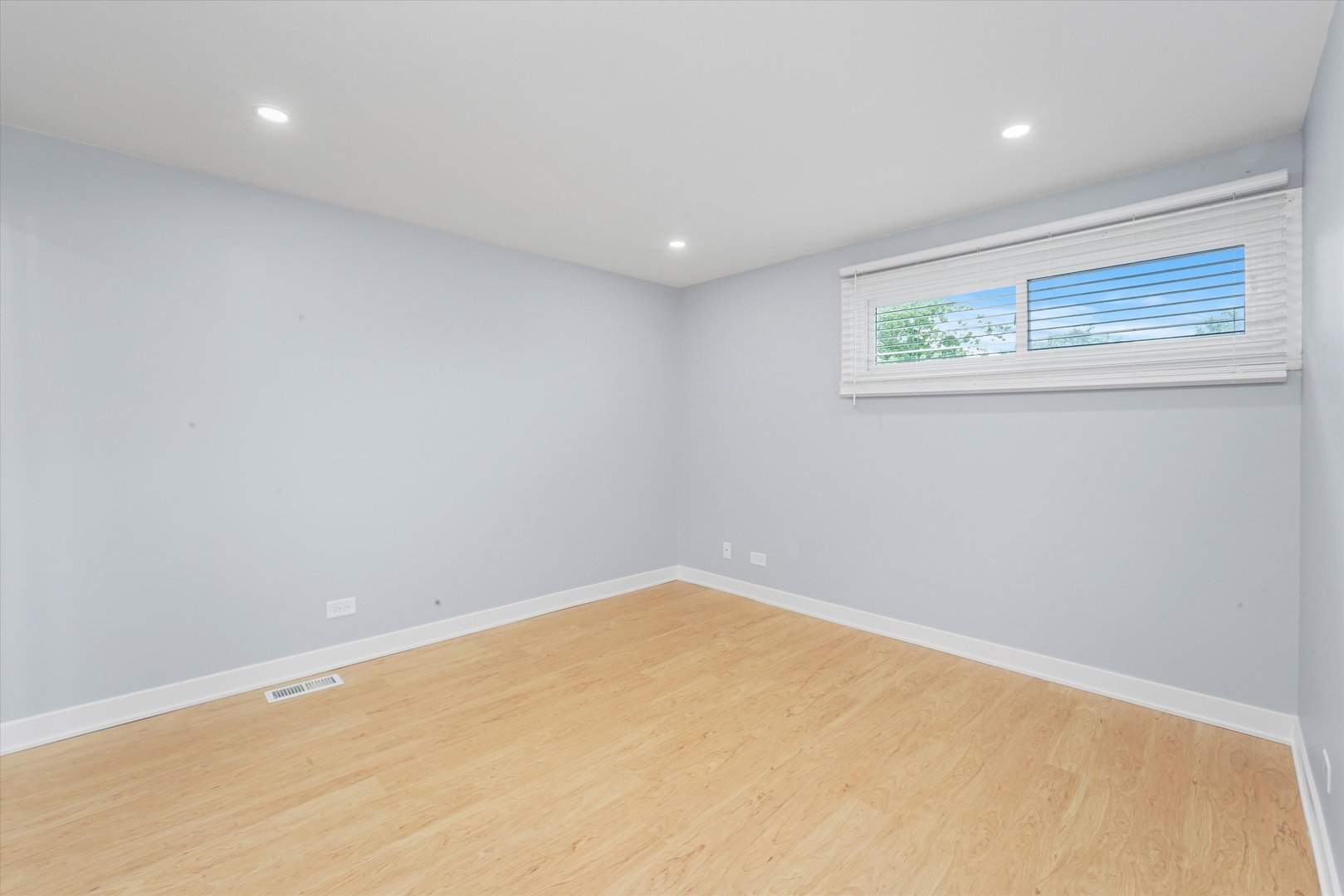 1323 Wakeby Lane #1323, Schaumburg, IL 60193