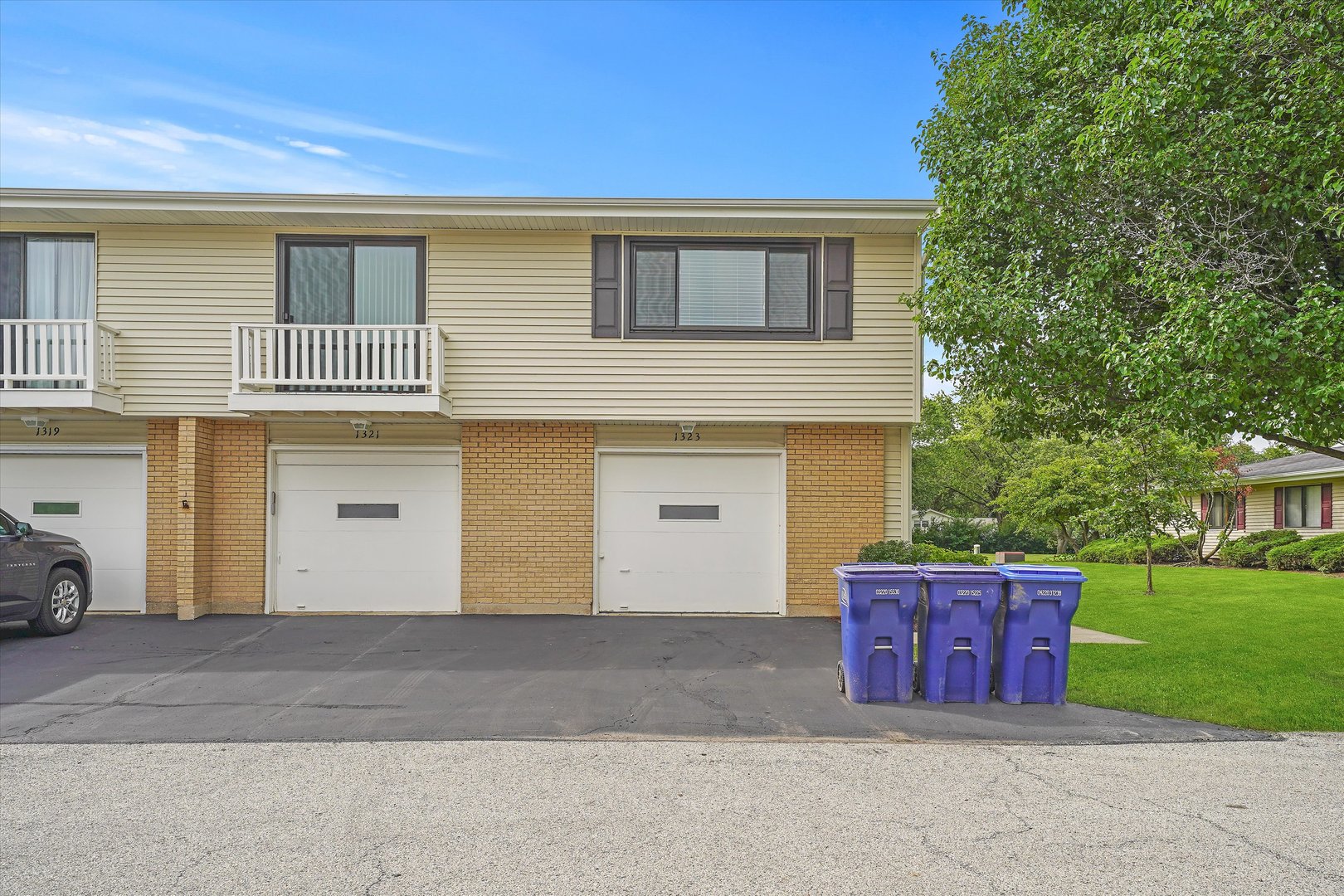 1323 Wakeby Lane #1323, Schaumburg, IL 60193