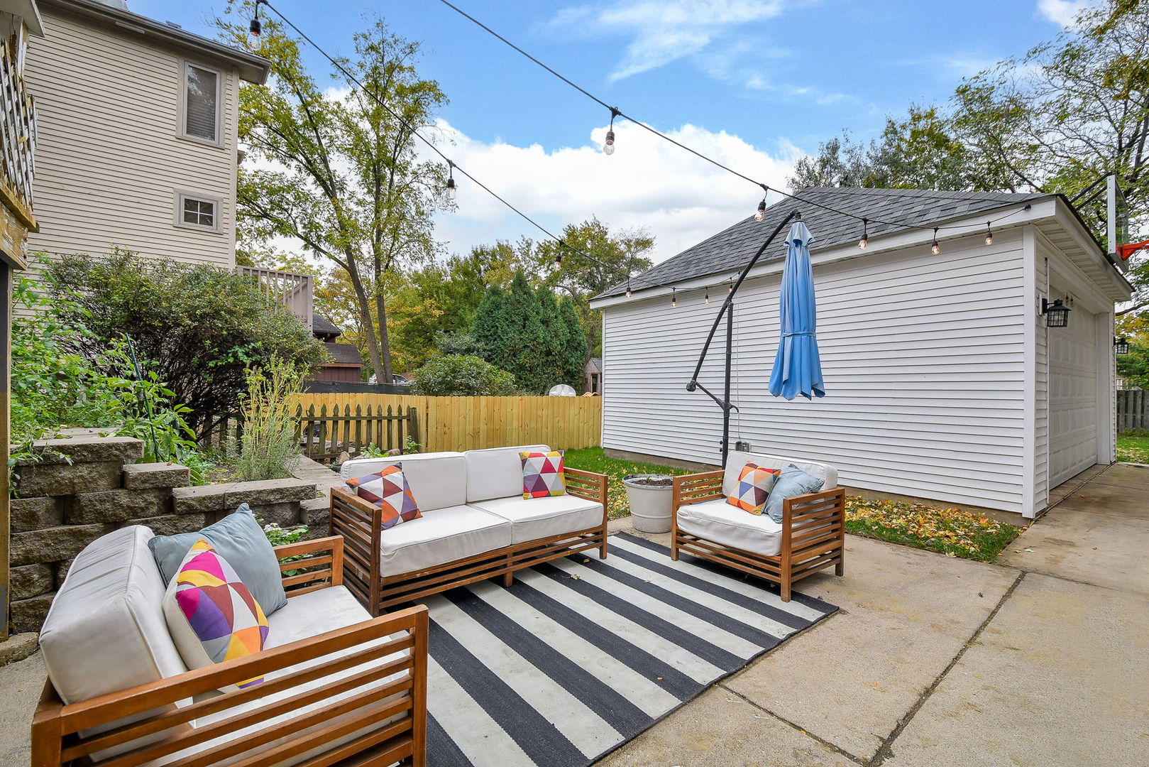 522 S West Street, Wheaton, IL 60187