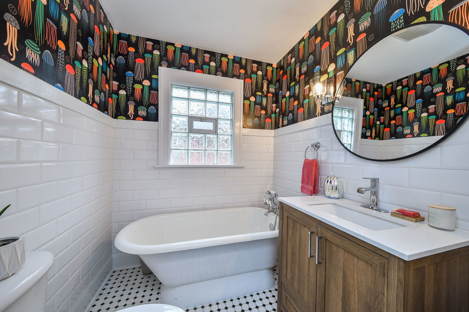 522 S West Street, Wheaton, IL 60187