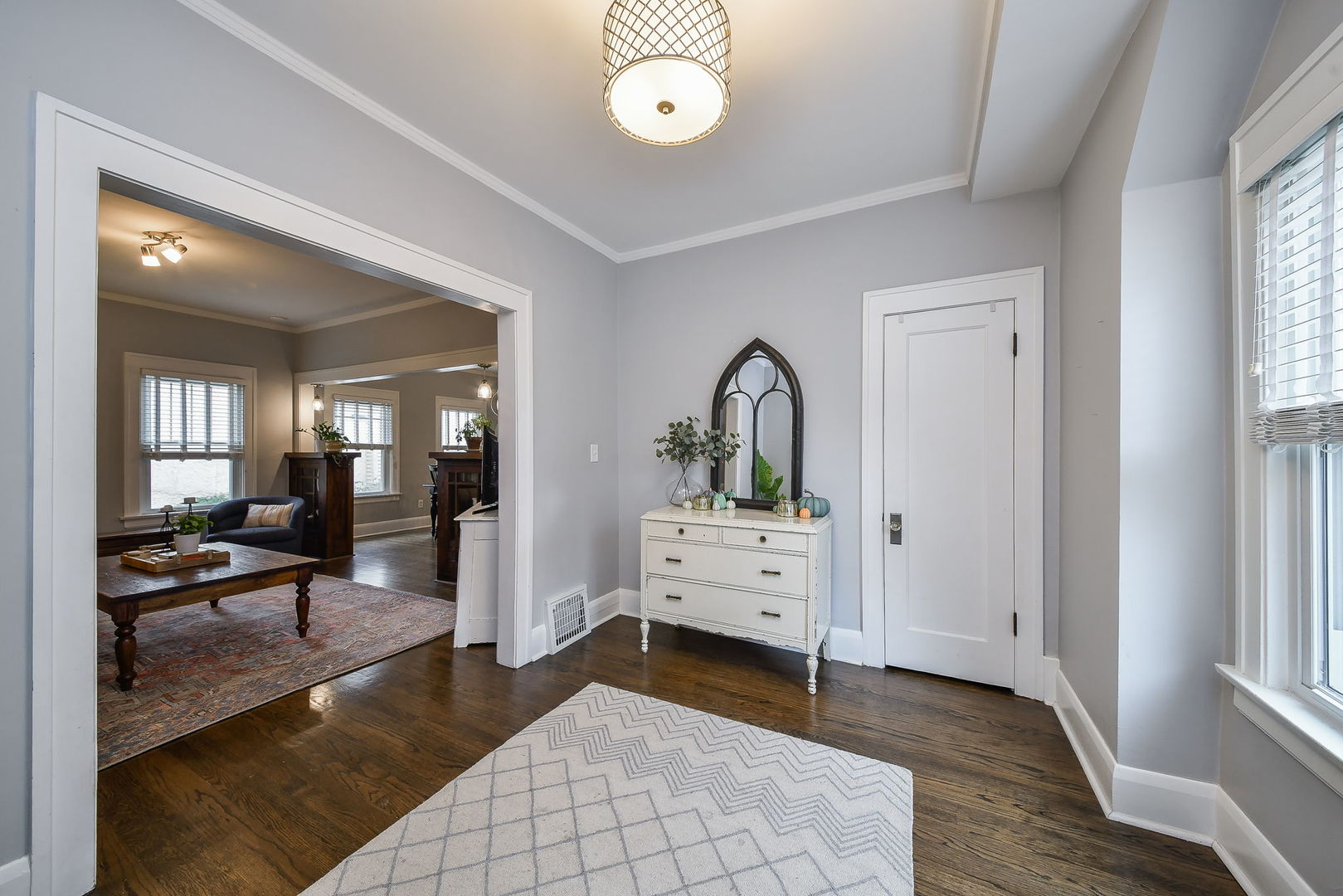 522 S West Street, Wheaton, IL 60187