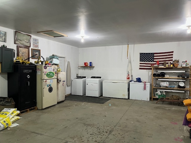 466 County Road 100, Sadorus, IL 61872