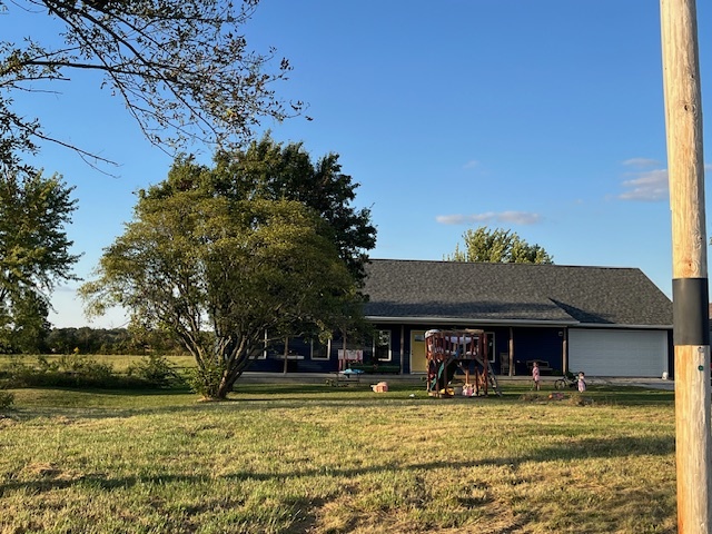 466 County Road 100, Sadorus, IL 61872