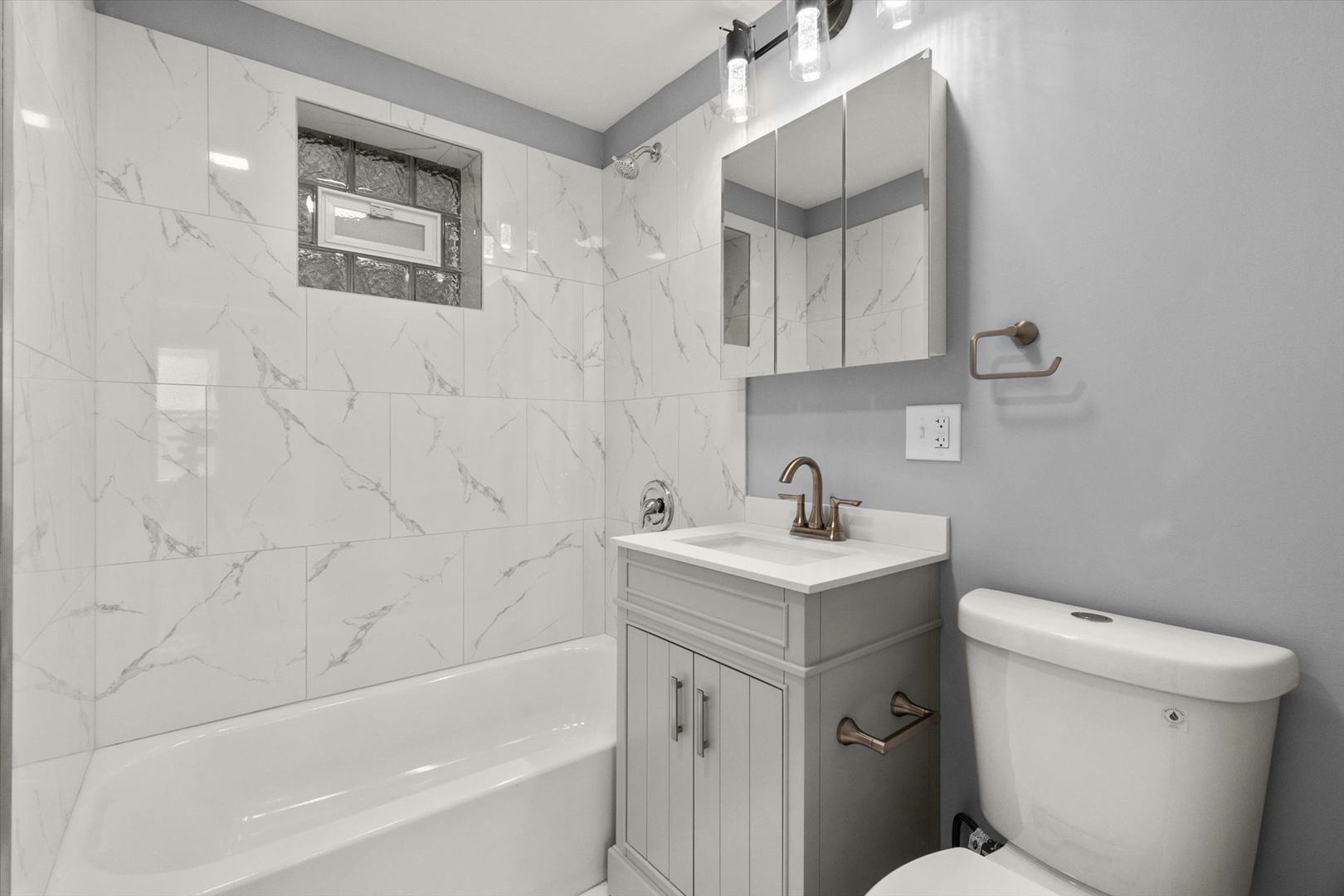 6147 S SEELEY Avenue, Chicago, IL 60636