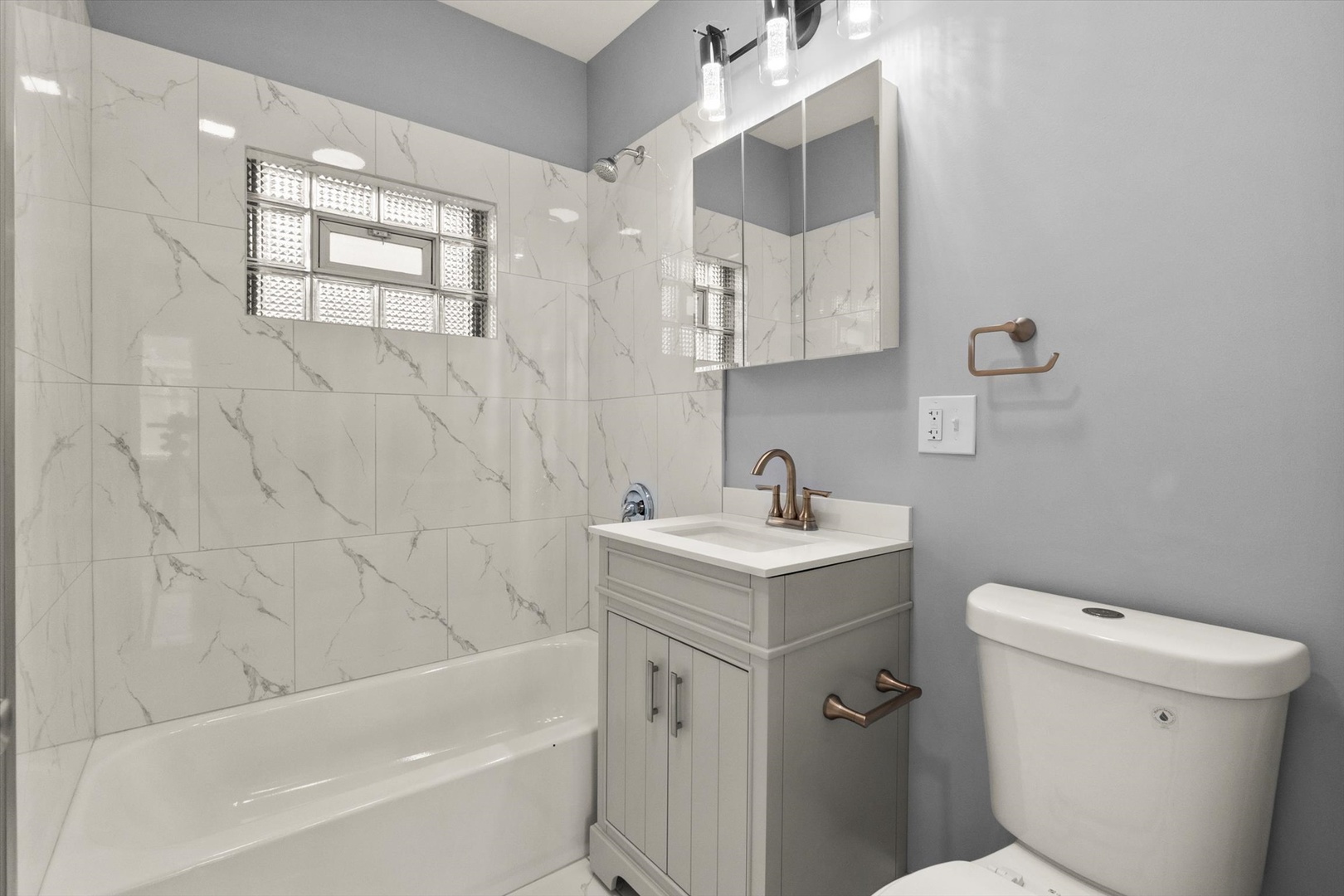 6147 S SEELEY Avenue, Chicago, IL 60636