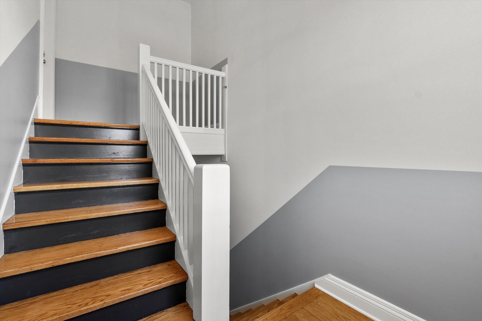 6147 S SEELEY Avenue, Chicago, IL 60636