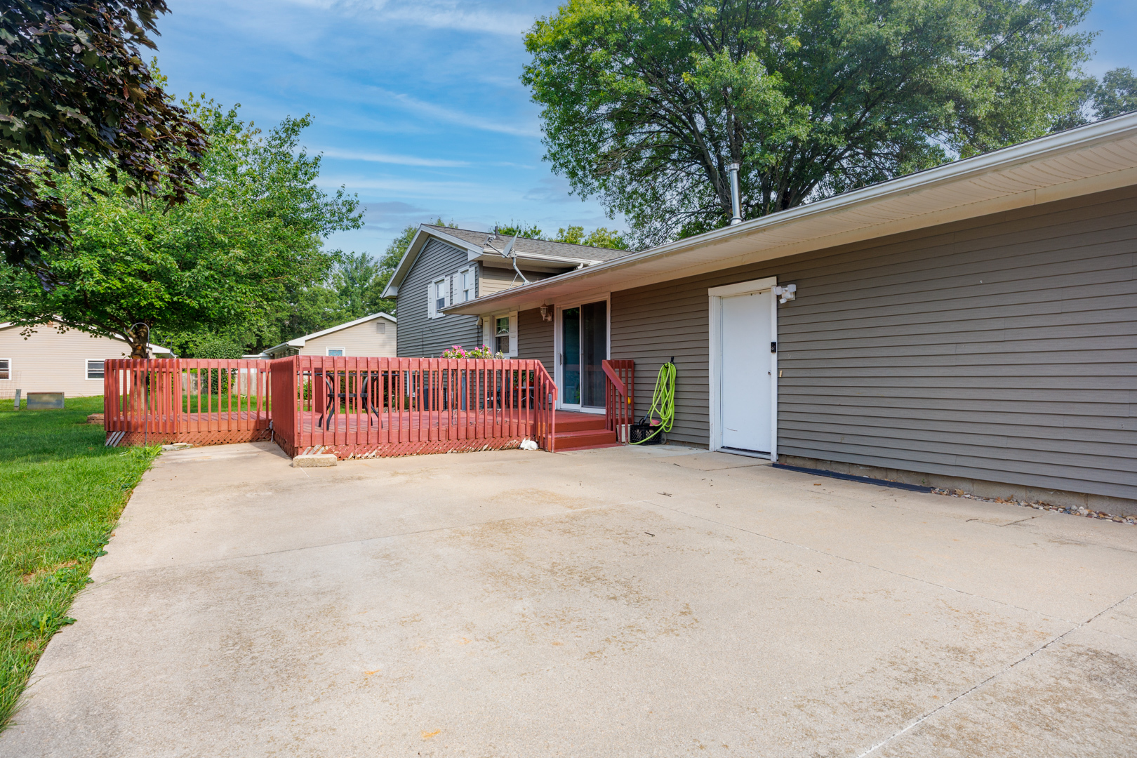 408 W Randolph Street, Heyworth, IL 61745