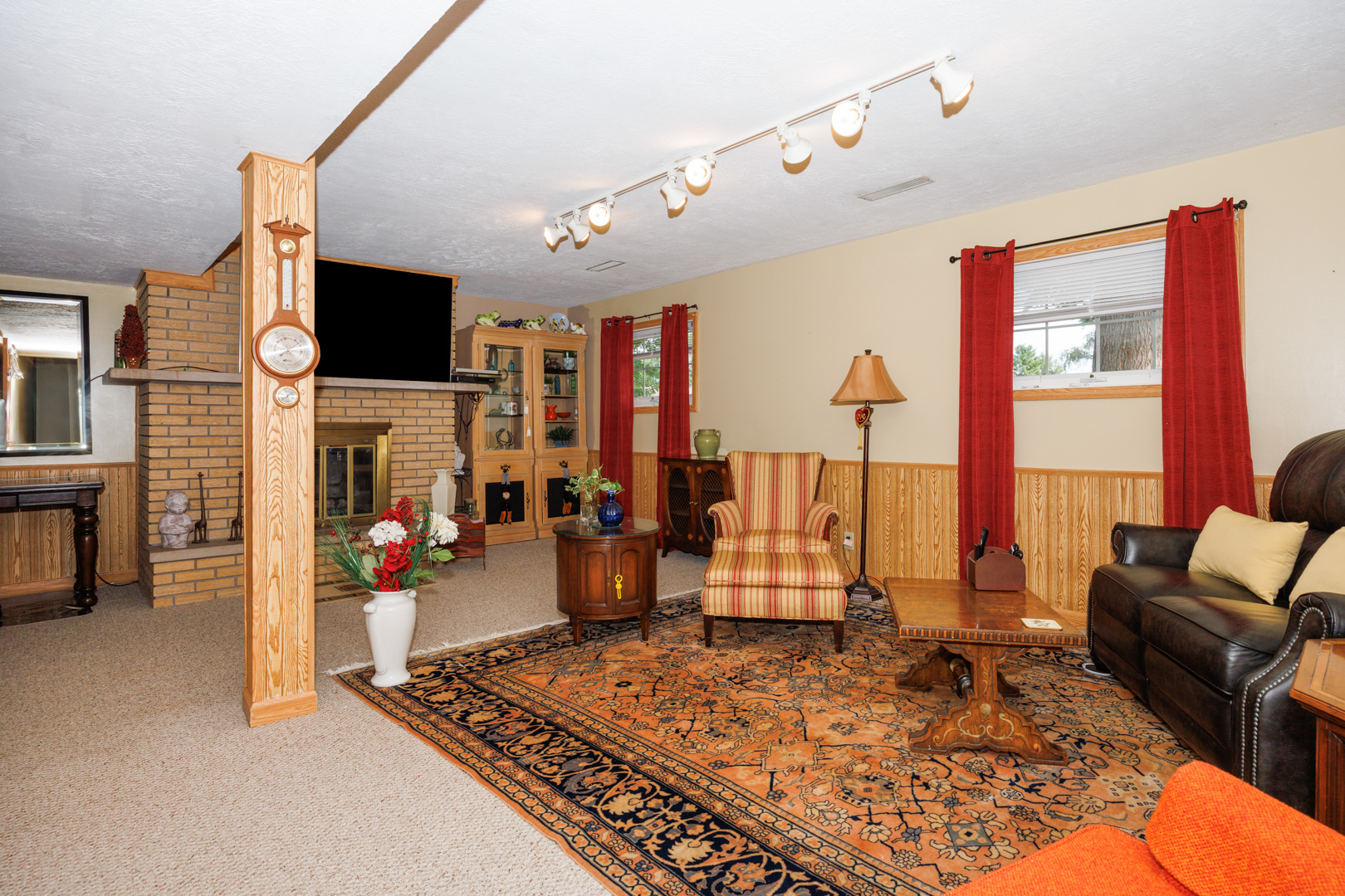 408 W Randolph Street, Heyworth, IL 61745