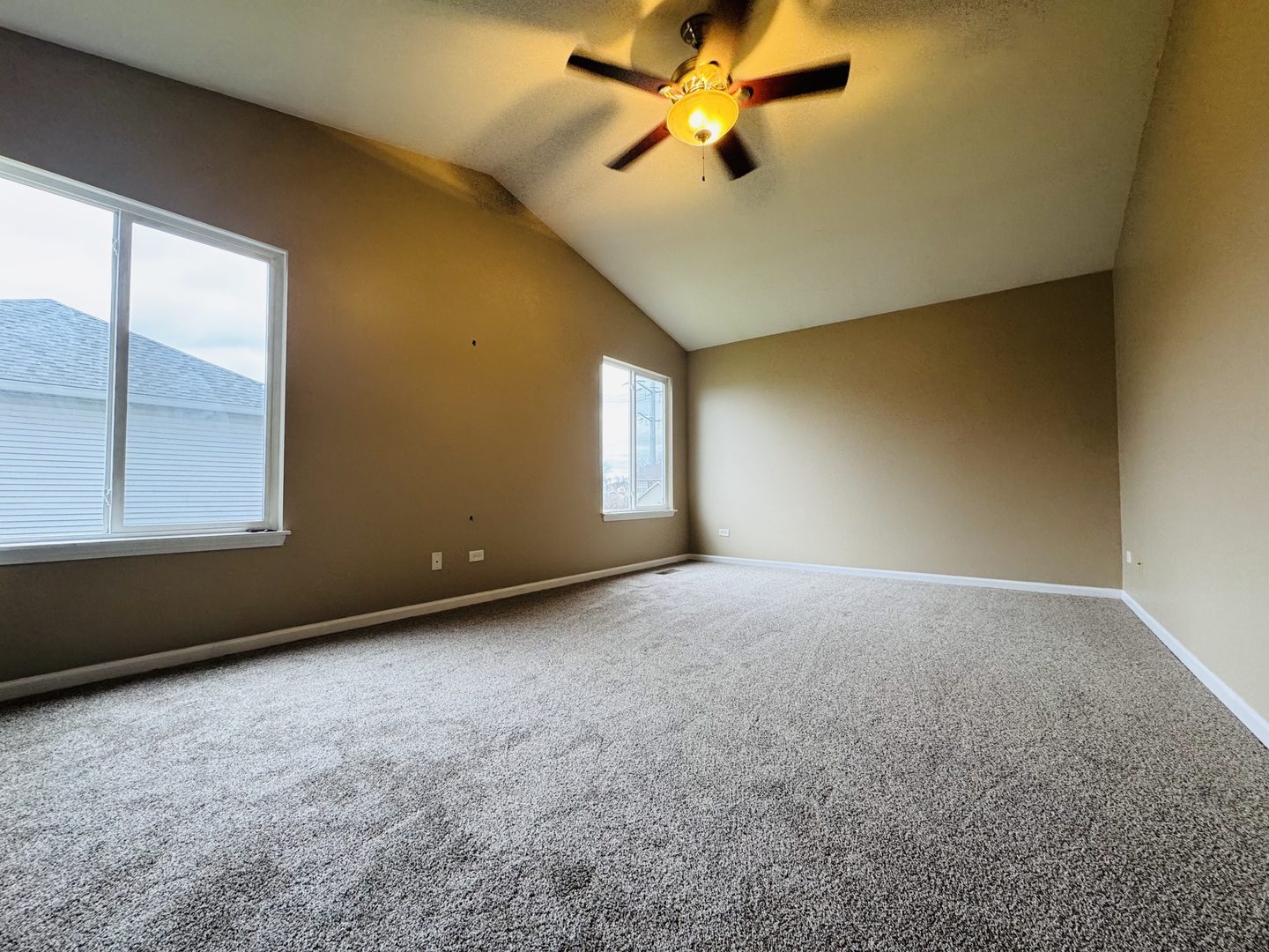 408 Clifton Lane, Bolingbrook, IL 60440