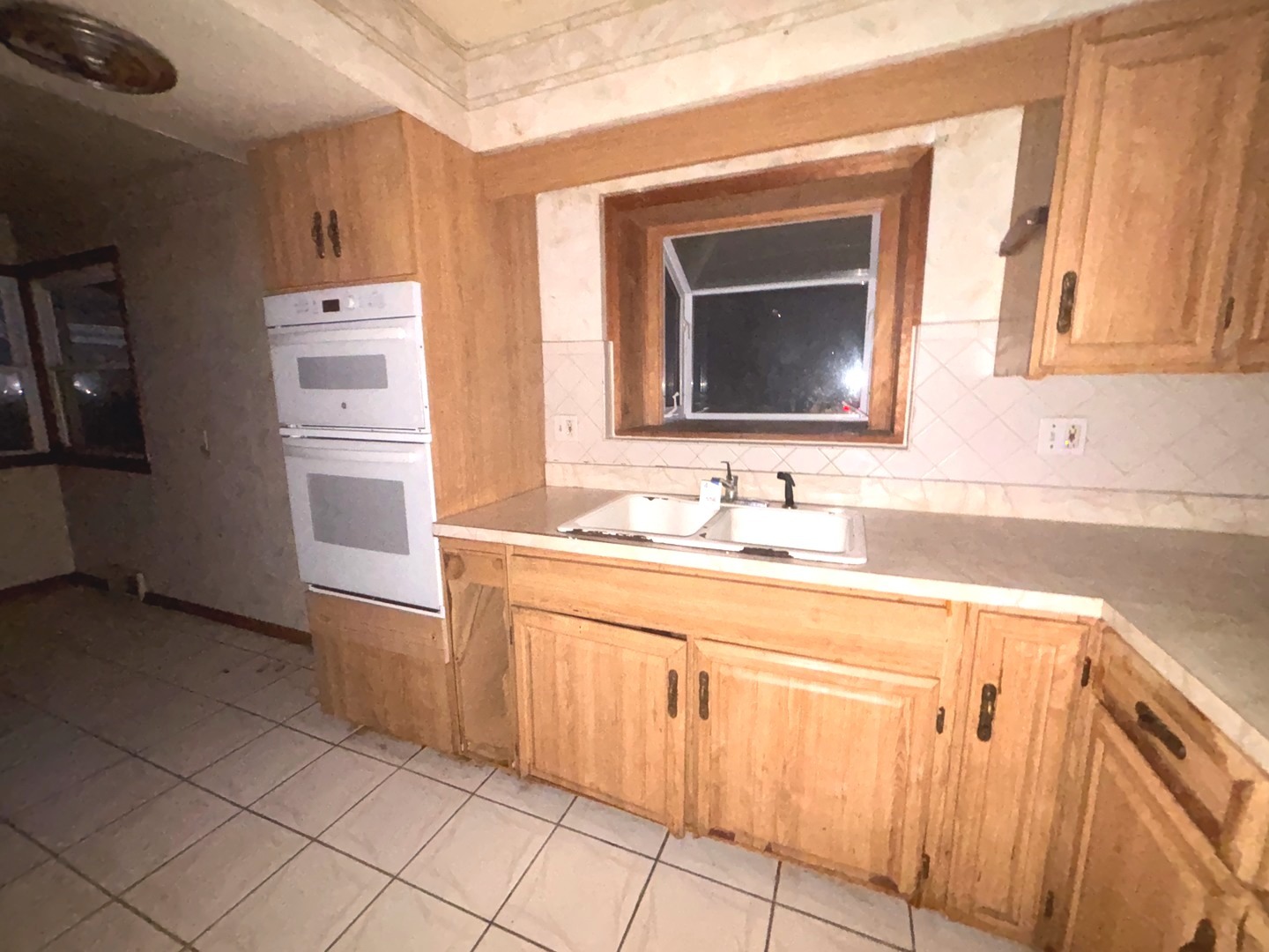 2320 W 101st Street, Chicago, IL 60643