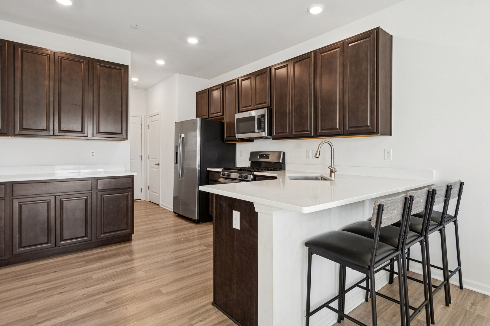 1110 Hawk Hollow Drive #0, Yorkville, IL 60560