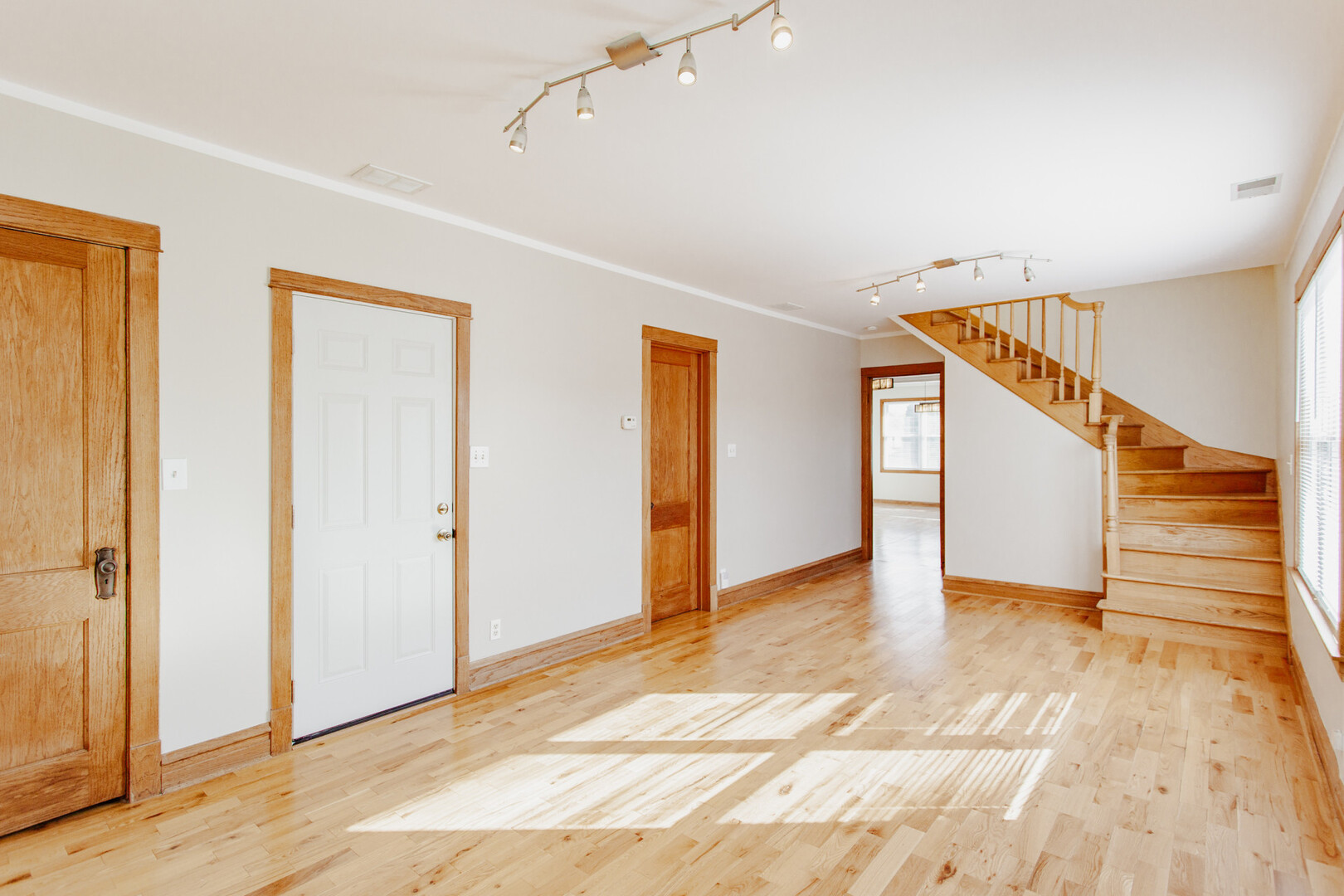 4217 N Moody Avenue #2, Chicago, IL 60634