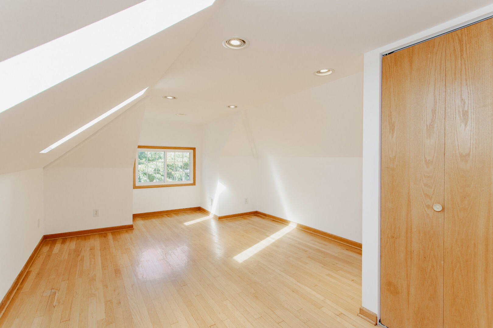 4217 N Moody Avenue #2, Chicago, IL 60634