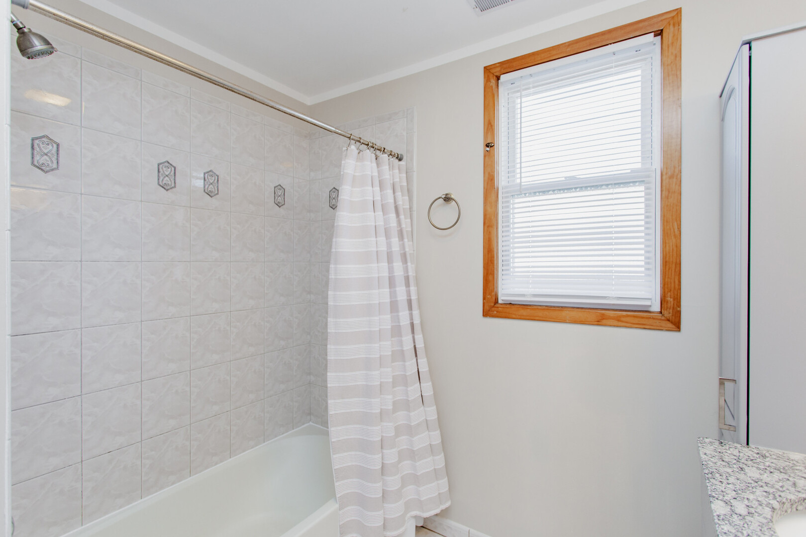 4217 N Moody Avenue #2, Chicago, IL 60634