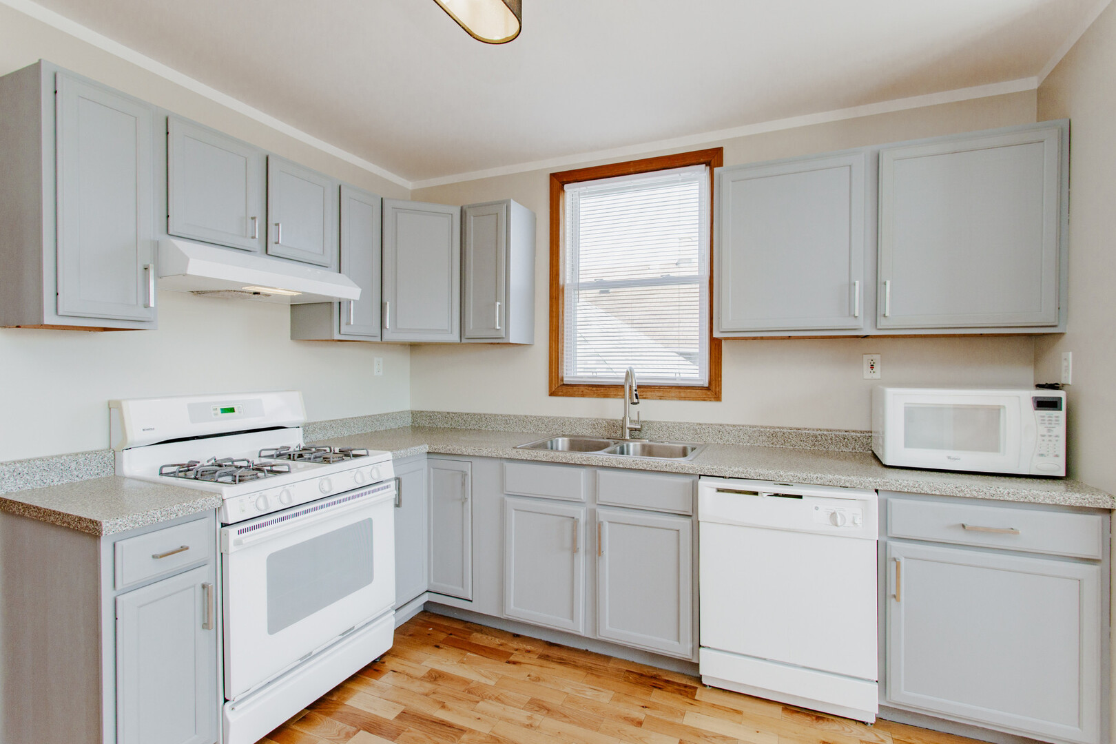 4217 N Moody Avenue #2, Chicago, IL 60634