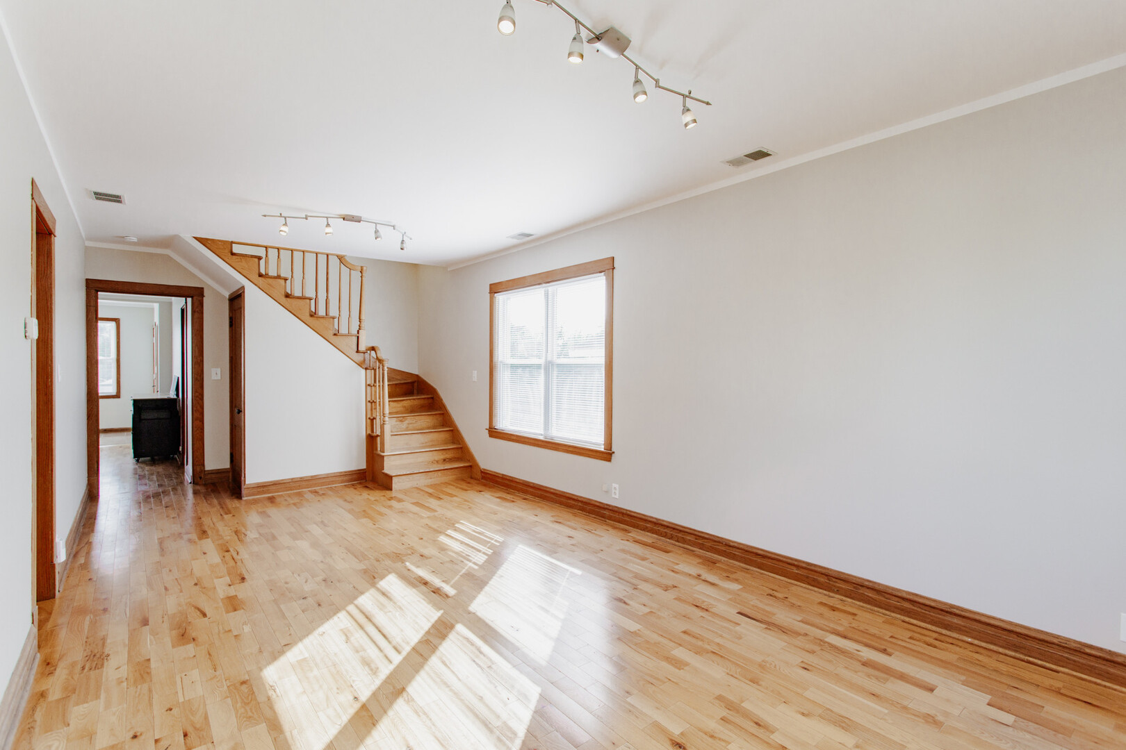 4217 N Moody Avenue #2, Chicago, IL 60634