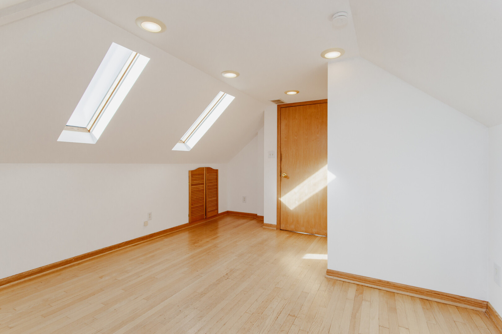 4217 N Moody Avenue #2, Chicago, IL 60634