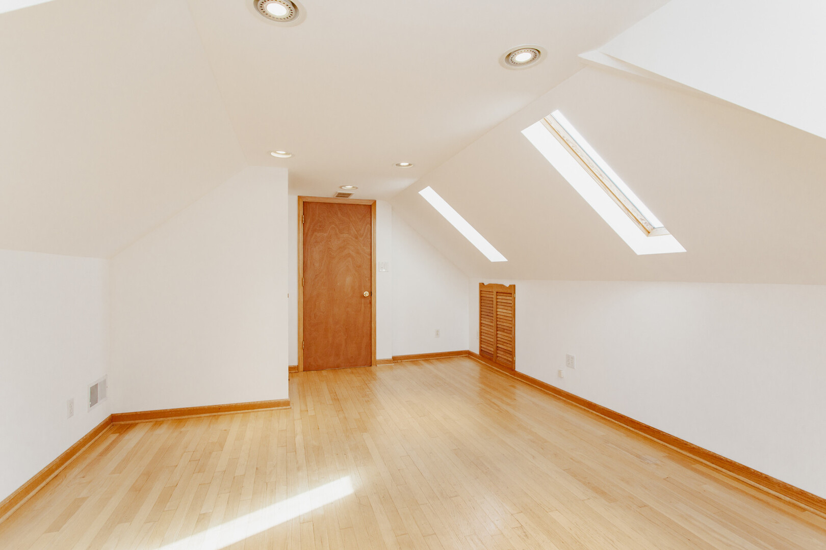 4217 N Moody Avenue #2, Chicago, IL 60634