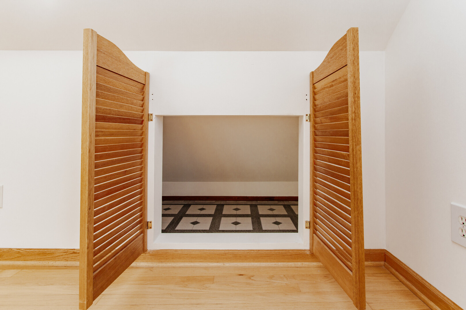 4217 N Moody Avenue #2, Chicago, IL 60634