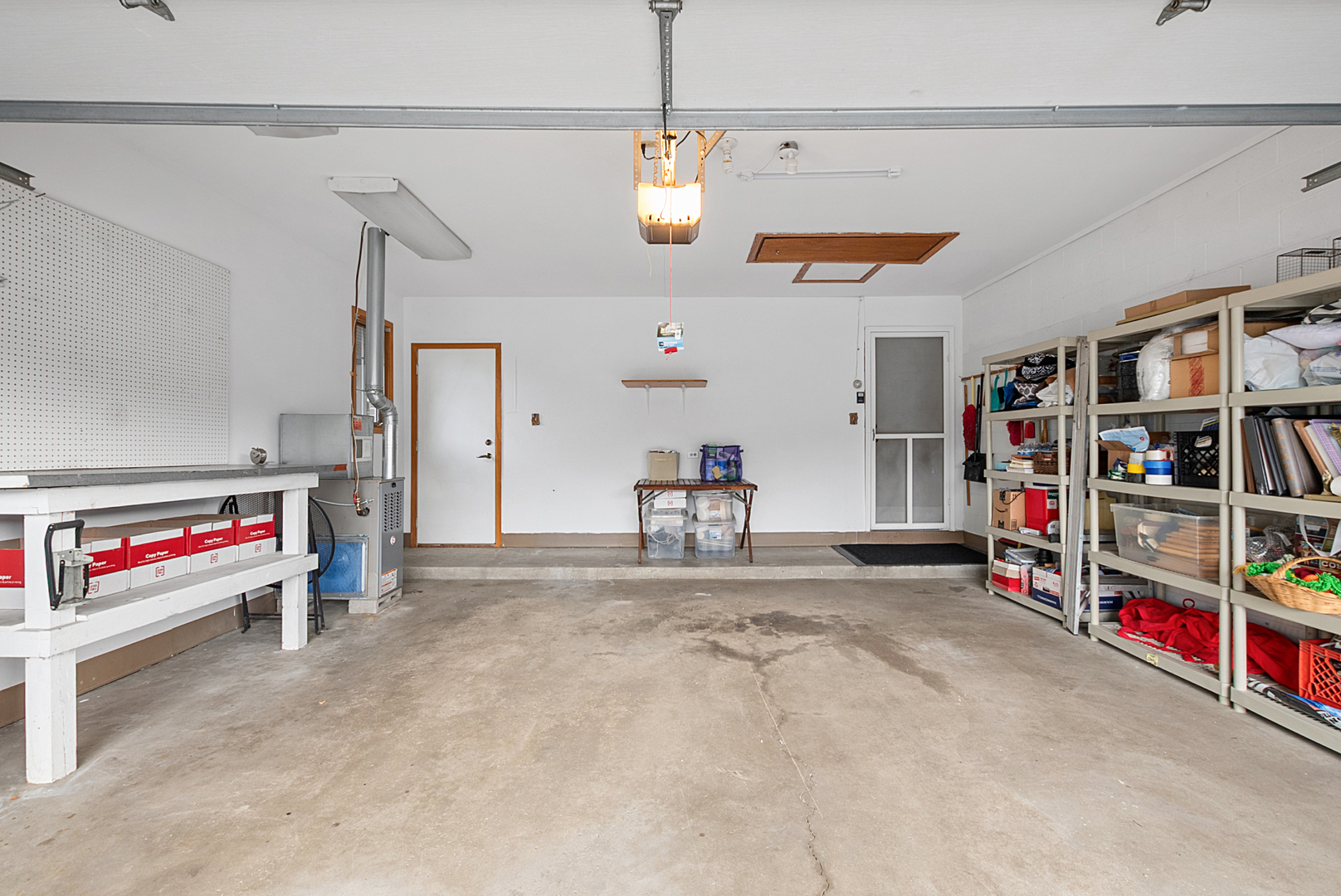 5002 W Circle Place, Crestwood, IL 60418