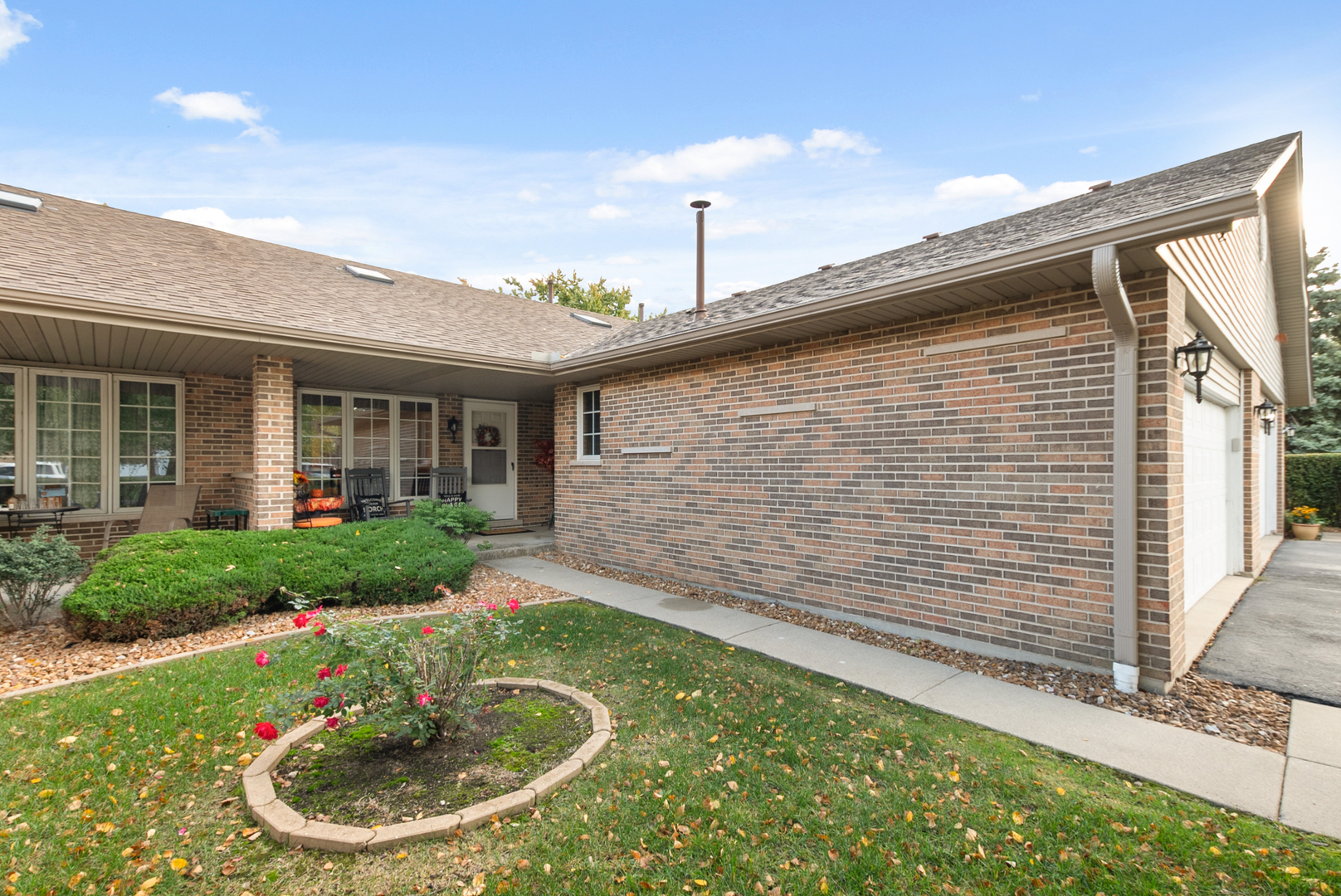 5002 W Circle Place, Crestwood, IL 60418