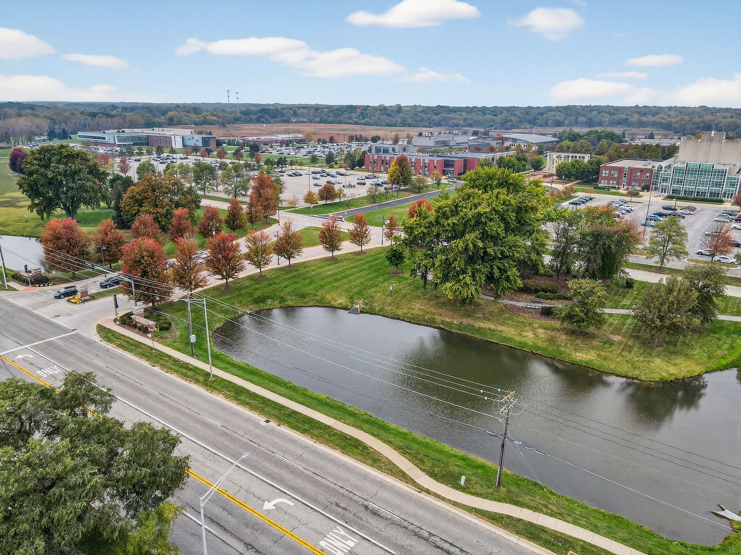 11104 W Cove Circle #2B, Palos Hills, IL 60465