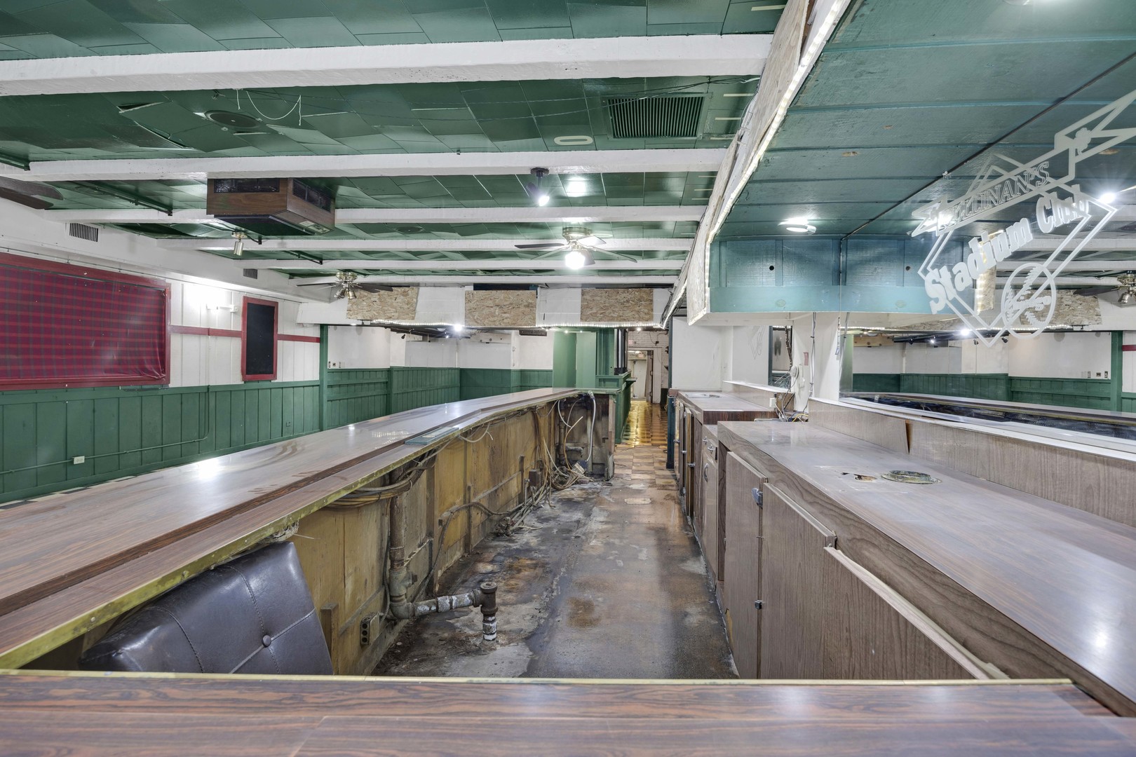 11610 S Western Avenue, Chicago, IL 60643