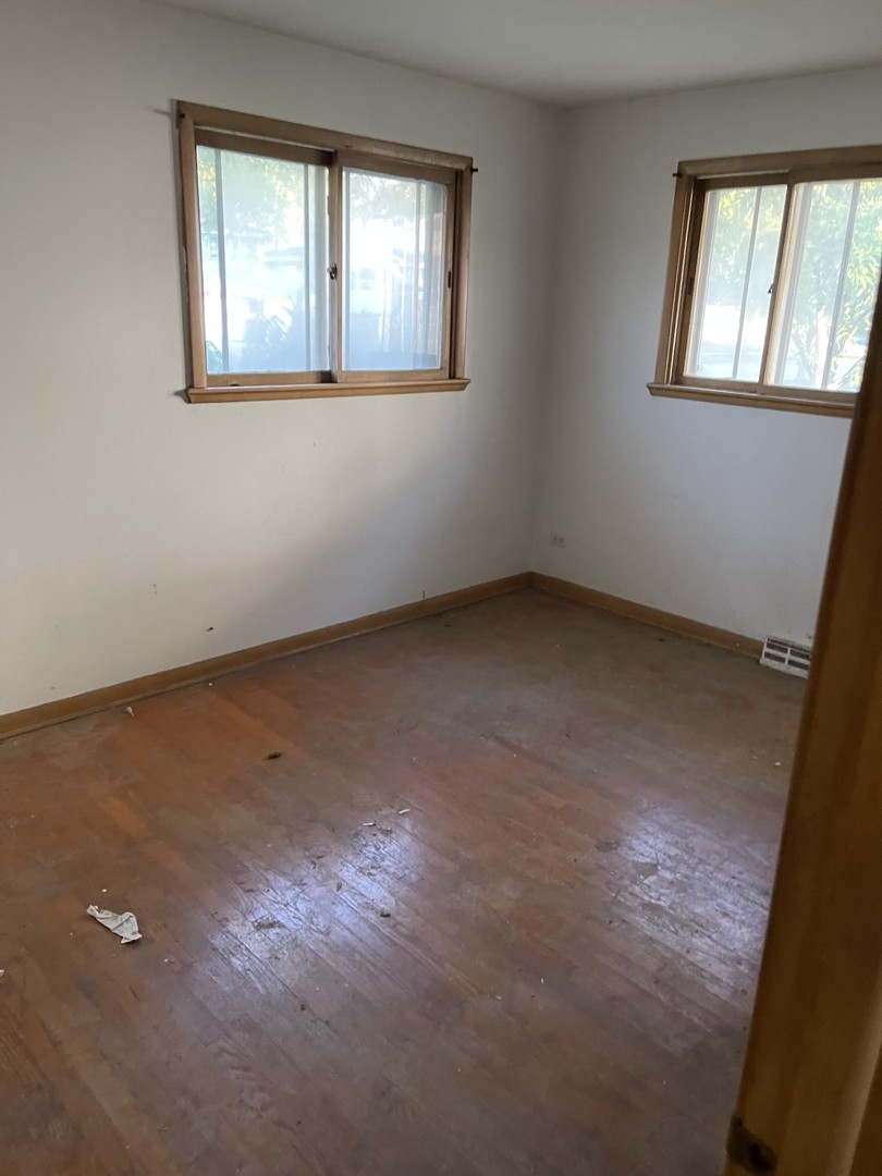 441 E adams Street, Elmhurst, IL 60126