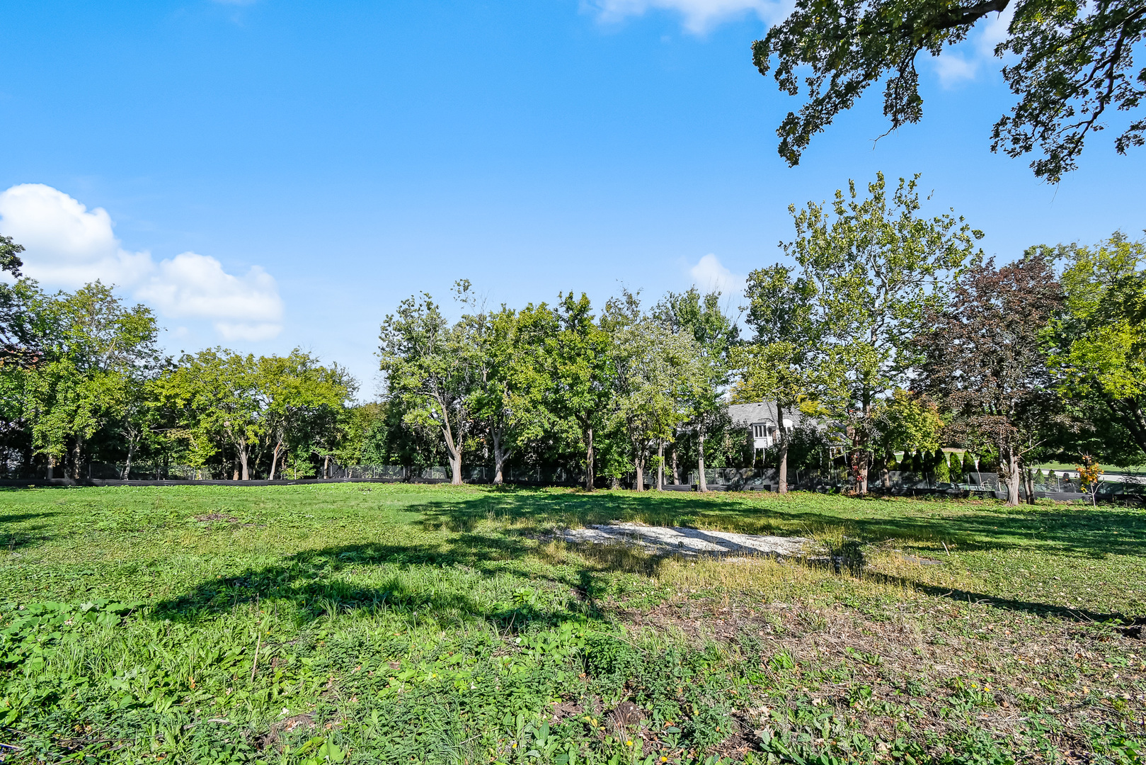 1751 Midwest Club Parkway, Oak Brook, IL 60523