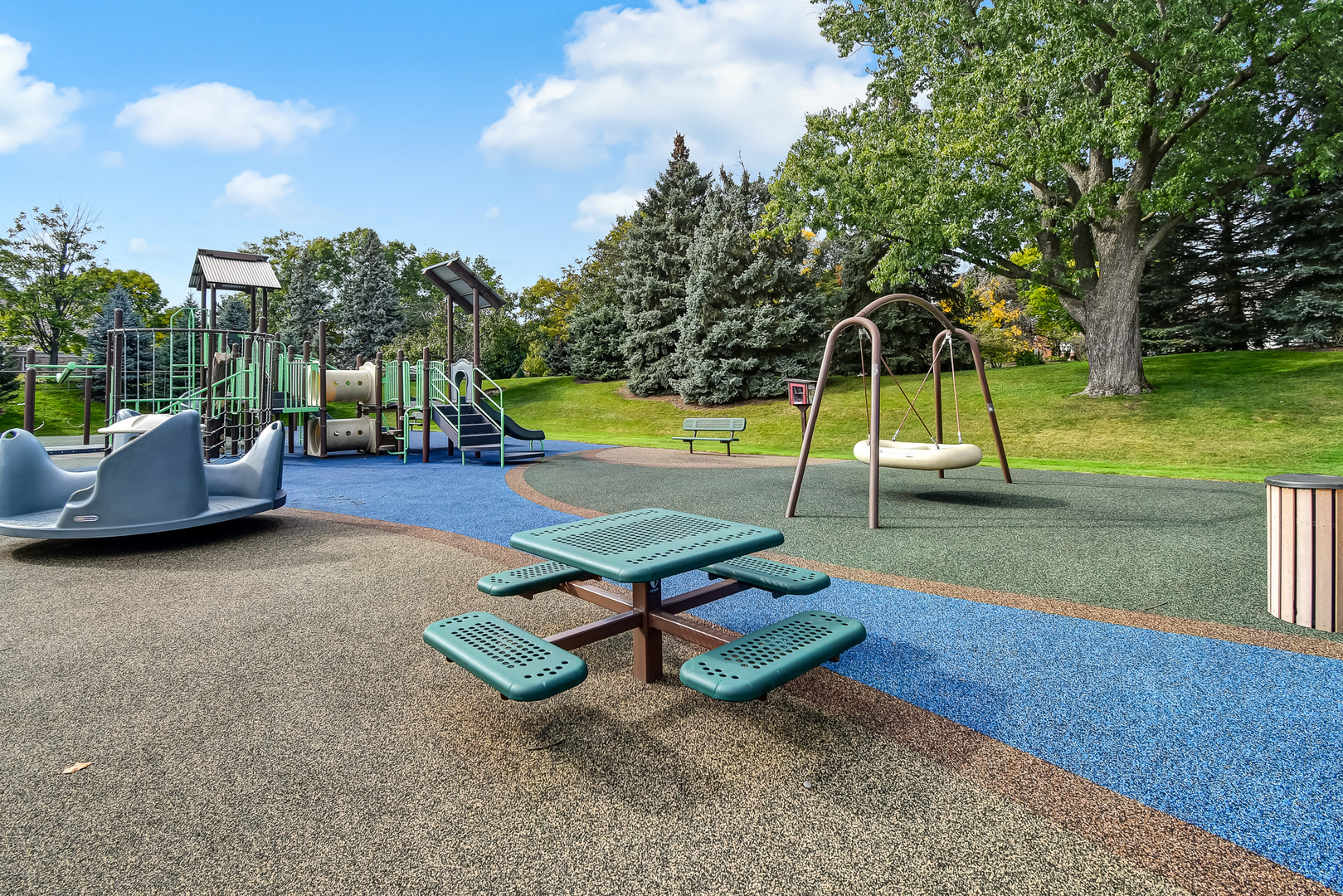 1751 Midwest Club Parkway, Oak Brook, IL 60523