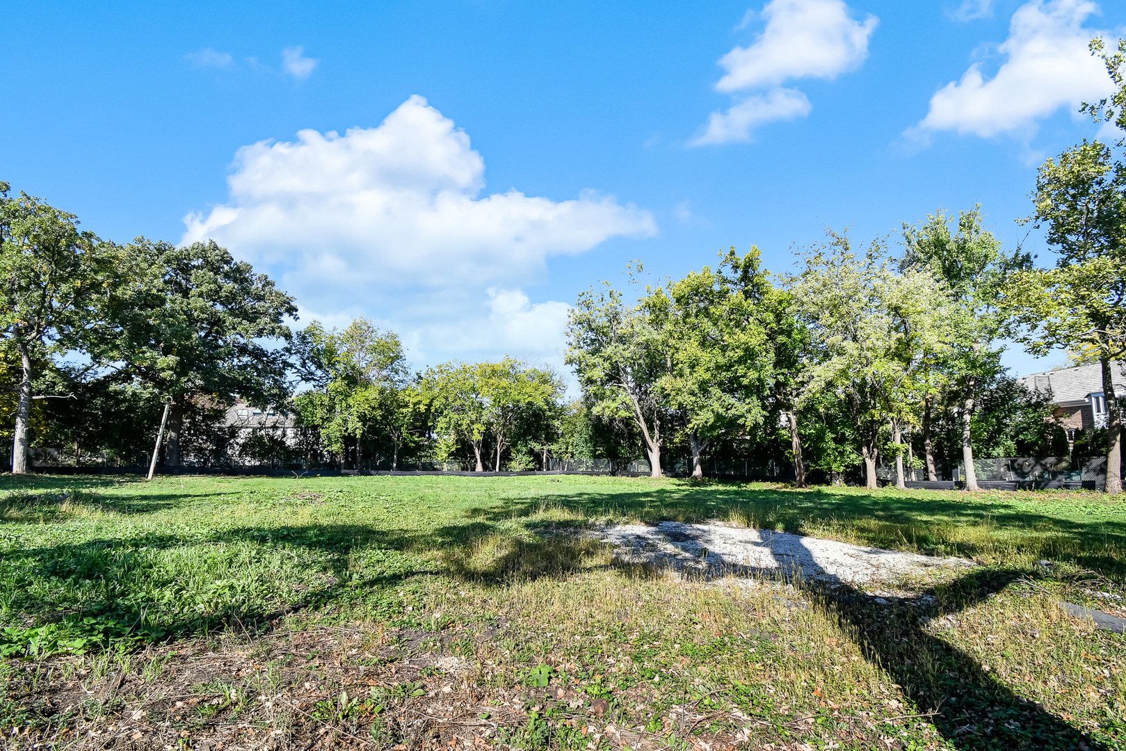 1751 Midwest Club Parkway, Oak Brook, IL 60523