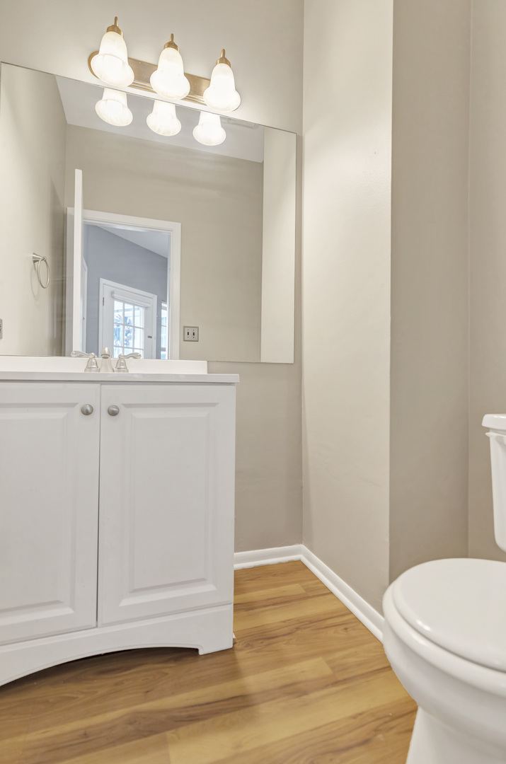 1300 Cranbrook Drive #1300, Schaumburg, IL 60193