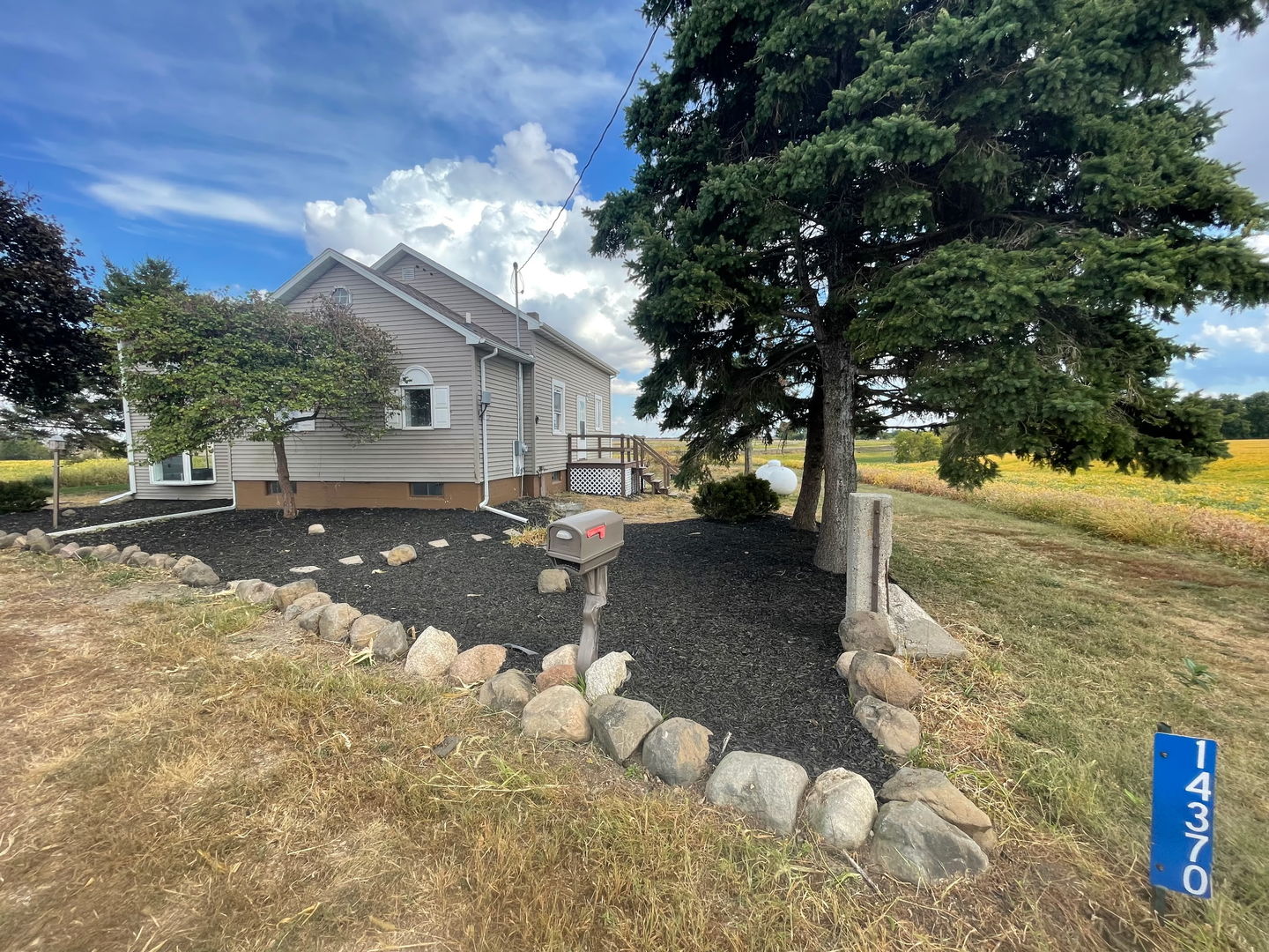 14370 1600 East Street, Princeton, IL 61356