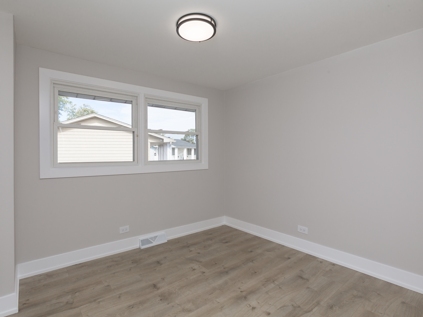 16920 Glen Oaks Drive, Country Club Hills, IL 60478