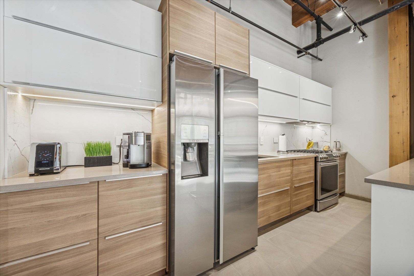 1500 W Monroe Street #220, Chicago, IL 60607