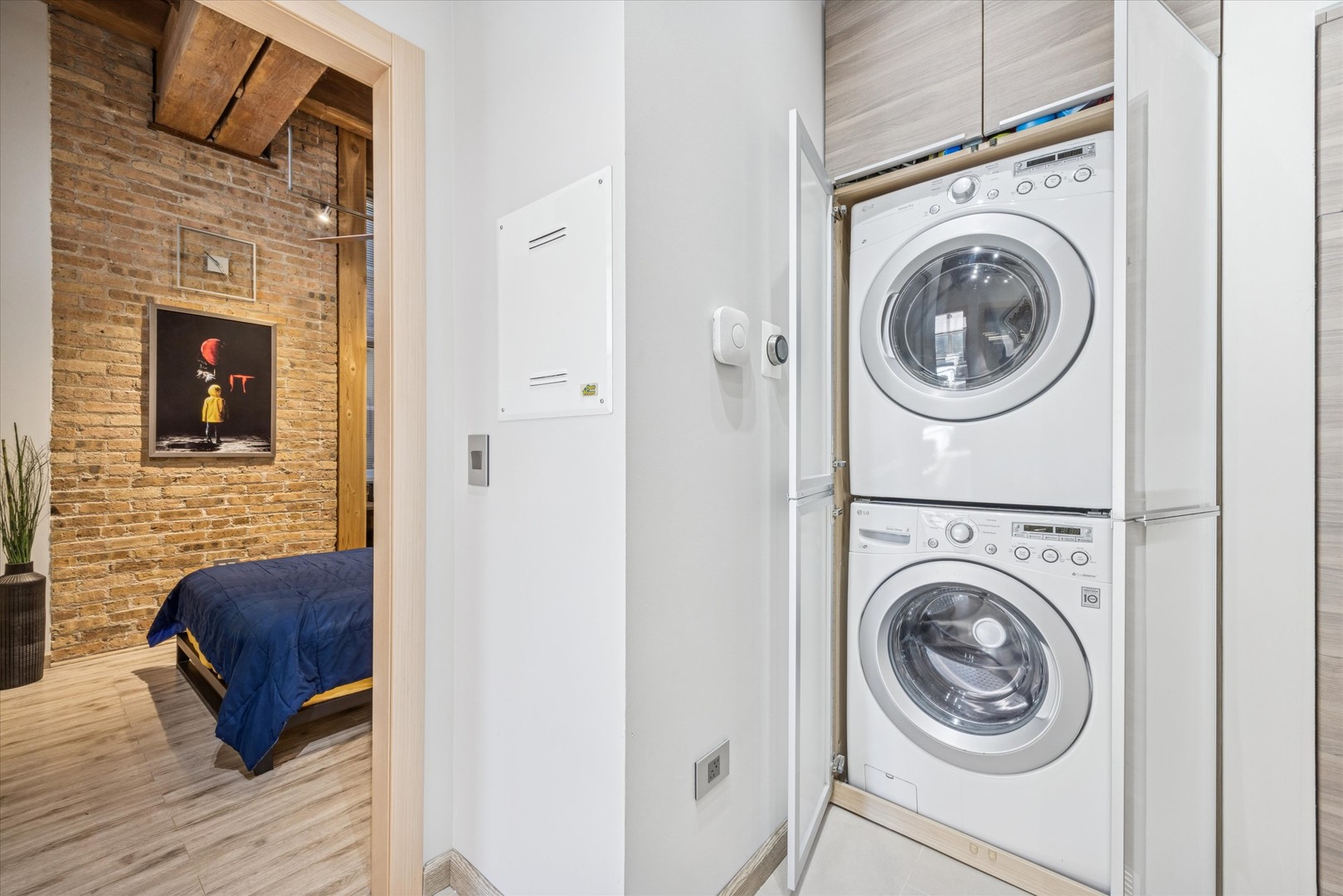 1500 W Monroe Street #220, Chicago, IL 60607