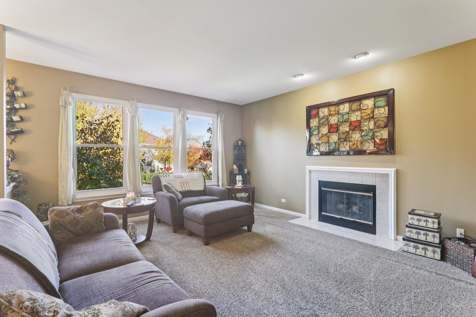 4811 Princeton Lane, Lake In The Hills, IL 60156