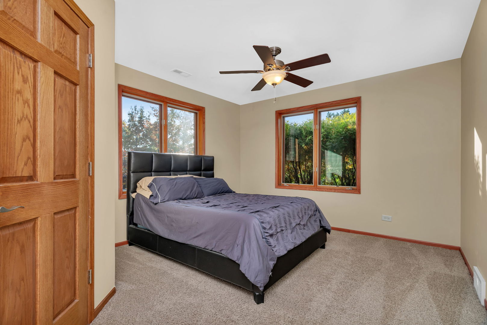 202 Barefoot Court, Minooka, IL 60447