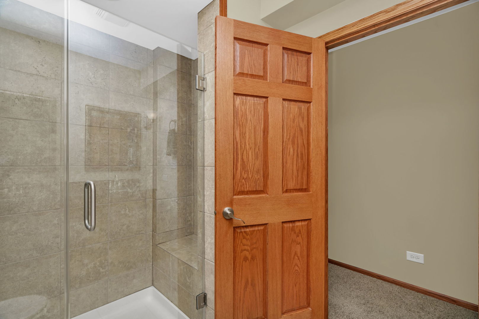 202 Barefoot Court, Minooka, IL 60447