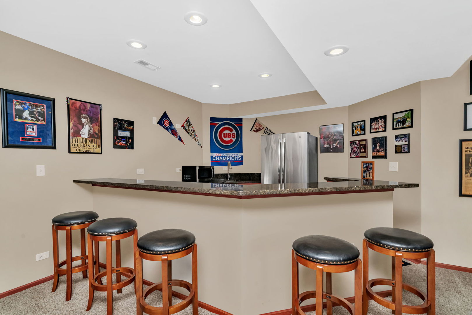 202 Barefoot Court, Minooka, IL 60447