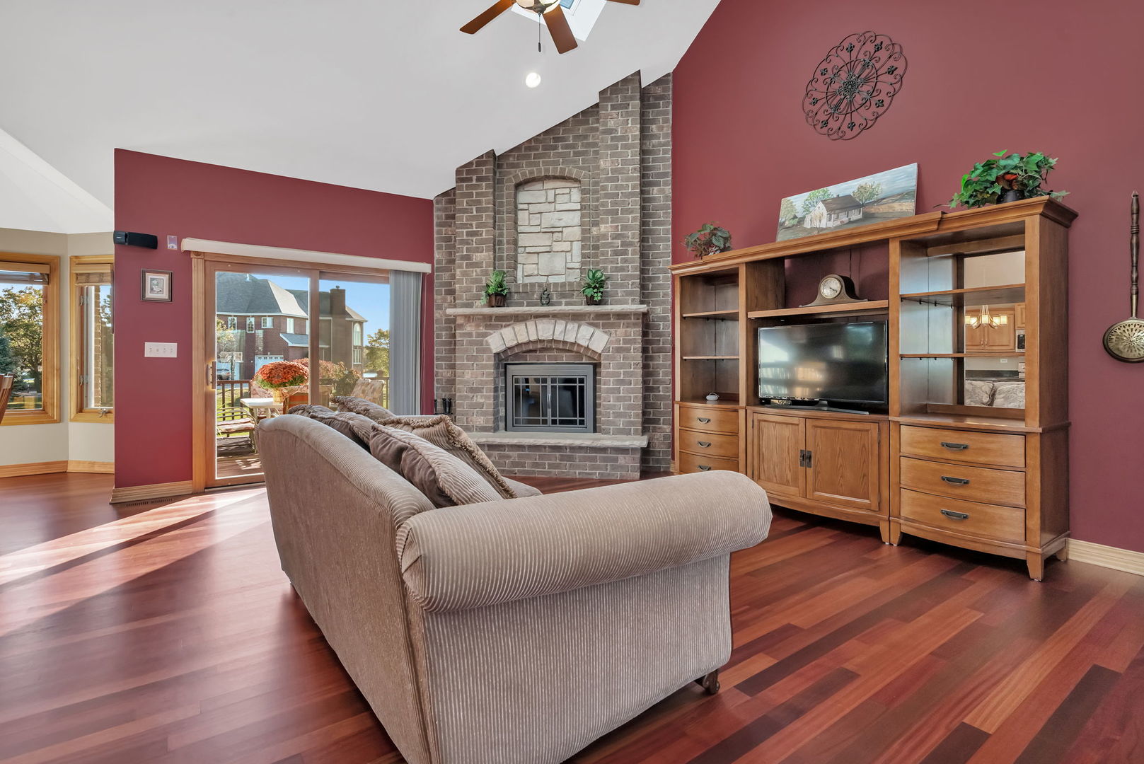 202 Barefoot Court, Minooka, IL 60447